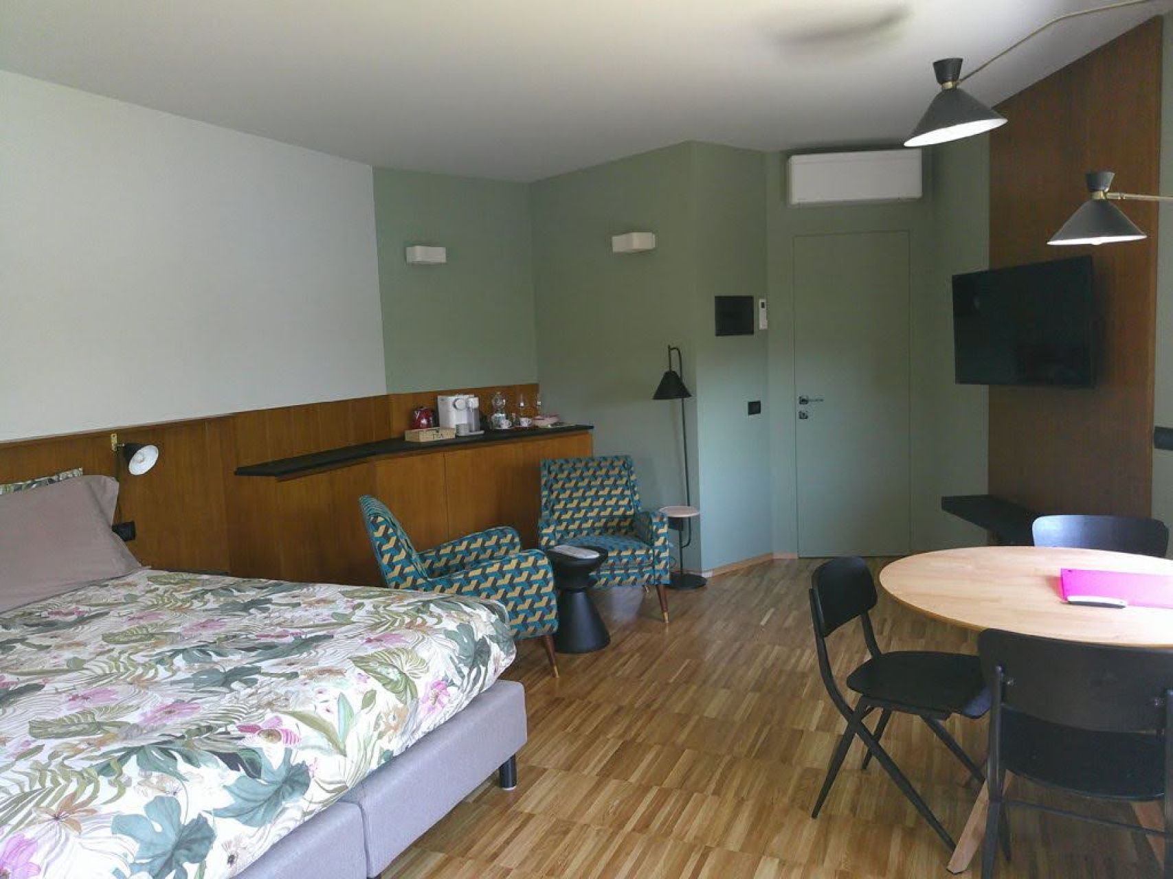 Double room with lake view